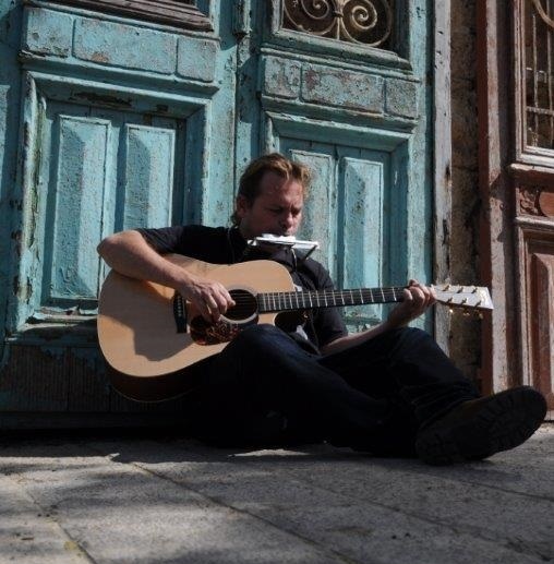 ליאור והחברה - מסע ארוך