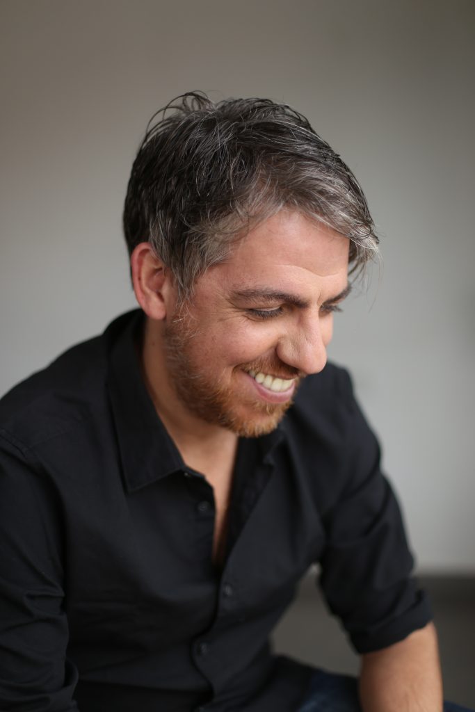 רובי קסוס- מופע פסנתר- האלבום ה וו