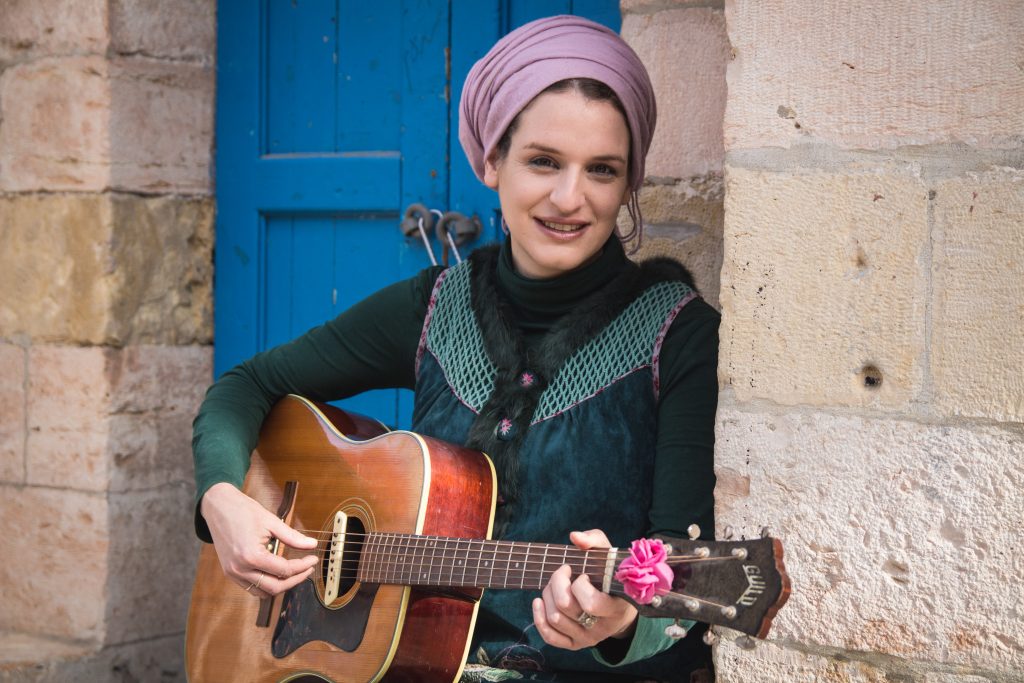 הדס במופע "מתוך בחירה"