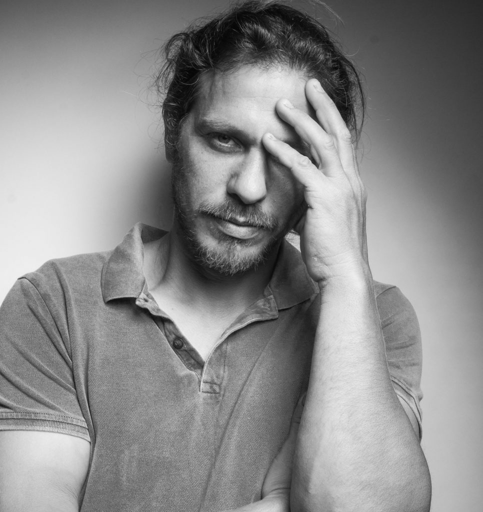 ירון ואקנין - מופע להקה