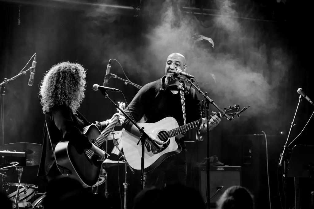 יוני ג'הסי - מופע השקת האלבום "נשימות"