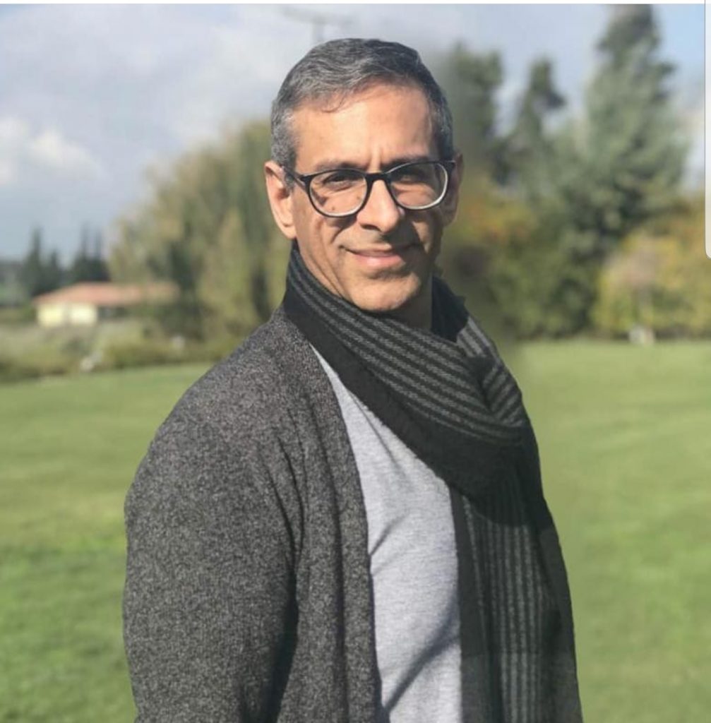 איתן עוזרי - כל דקה